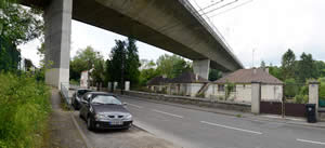 Pontoise, viaduc du boulevard de la Viosne